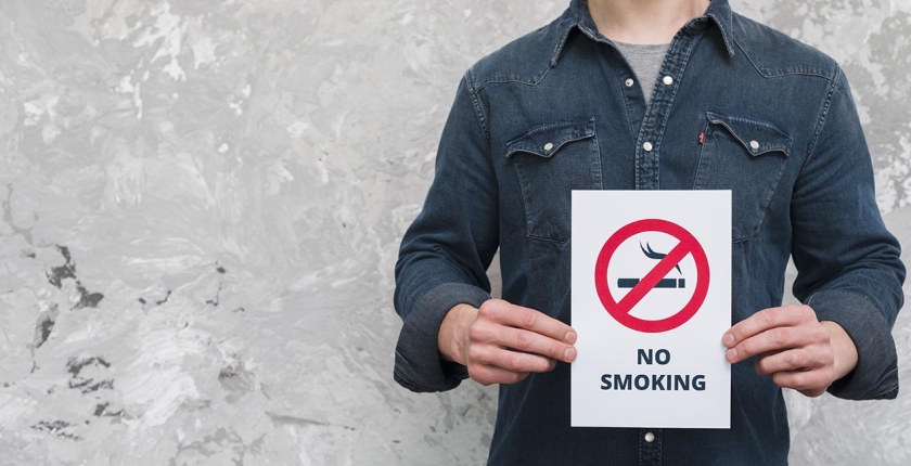 Anti-smoking campaign in Hebron secondary schools (2010)